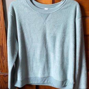 Fuzzy sweatshirt ❤️3/$10 sale